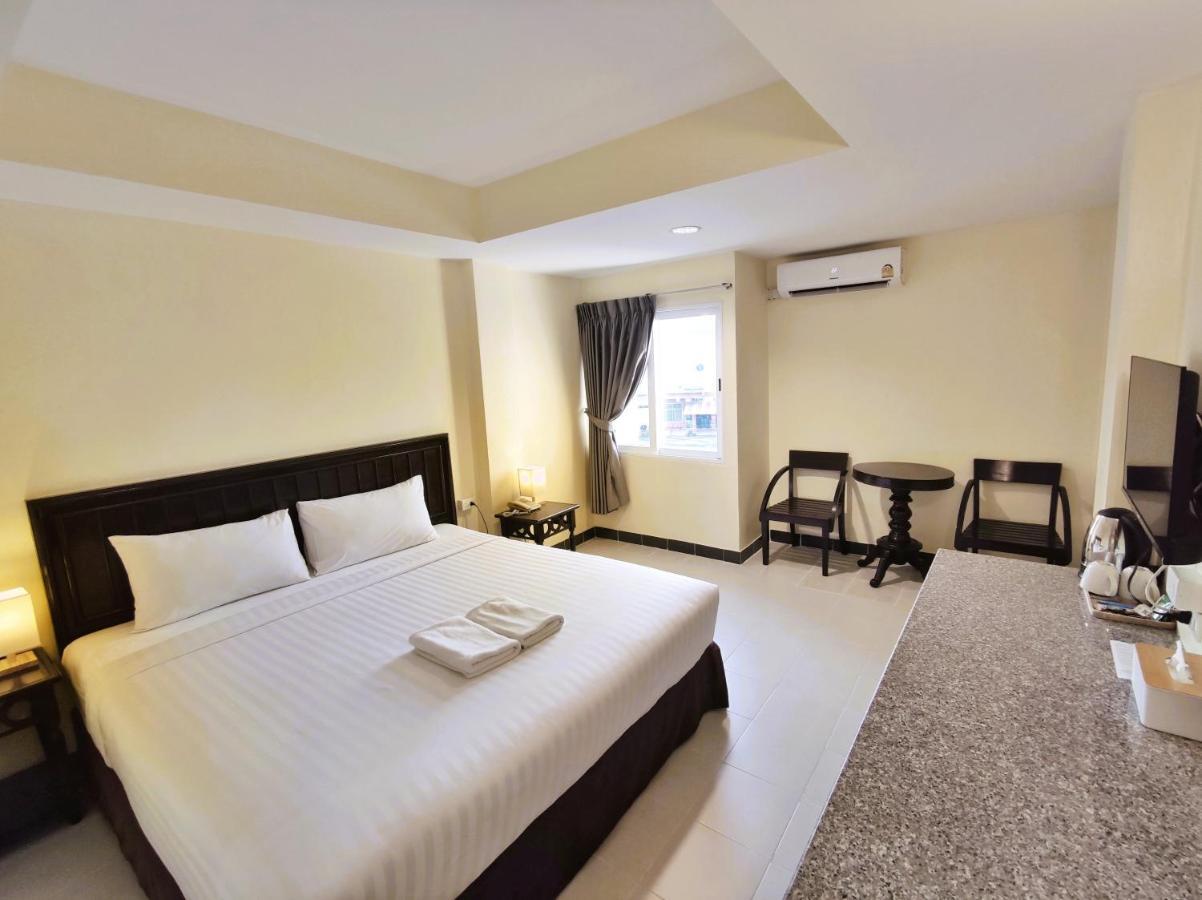 The Chanthong Residence And Hotel Pattaya Exterior foto